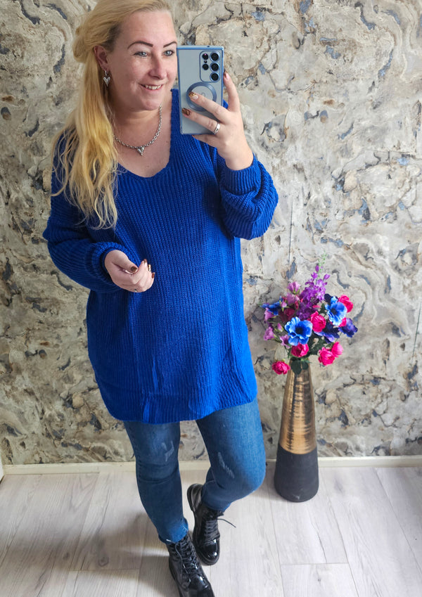 OVERSIZED V TRUI | KOBALT BLAUW