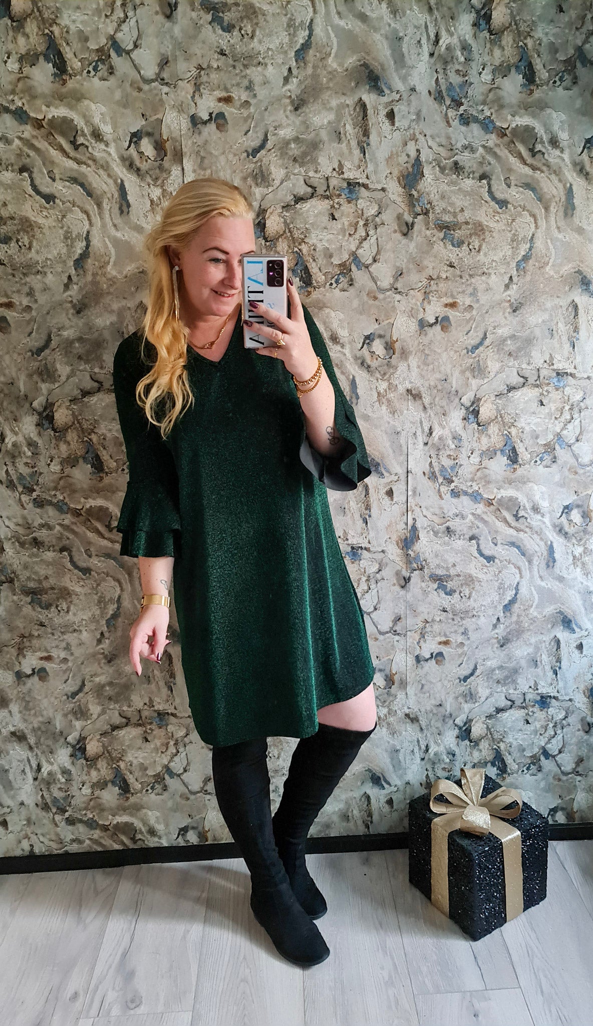 SPARKLE RUFFLE DRESS | GROEN