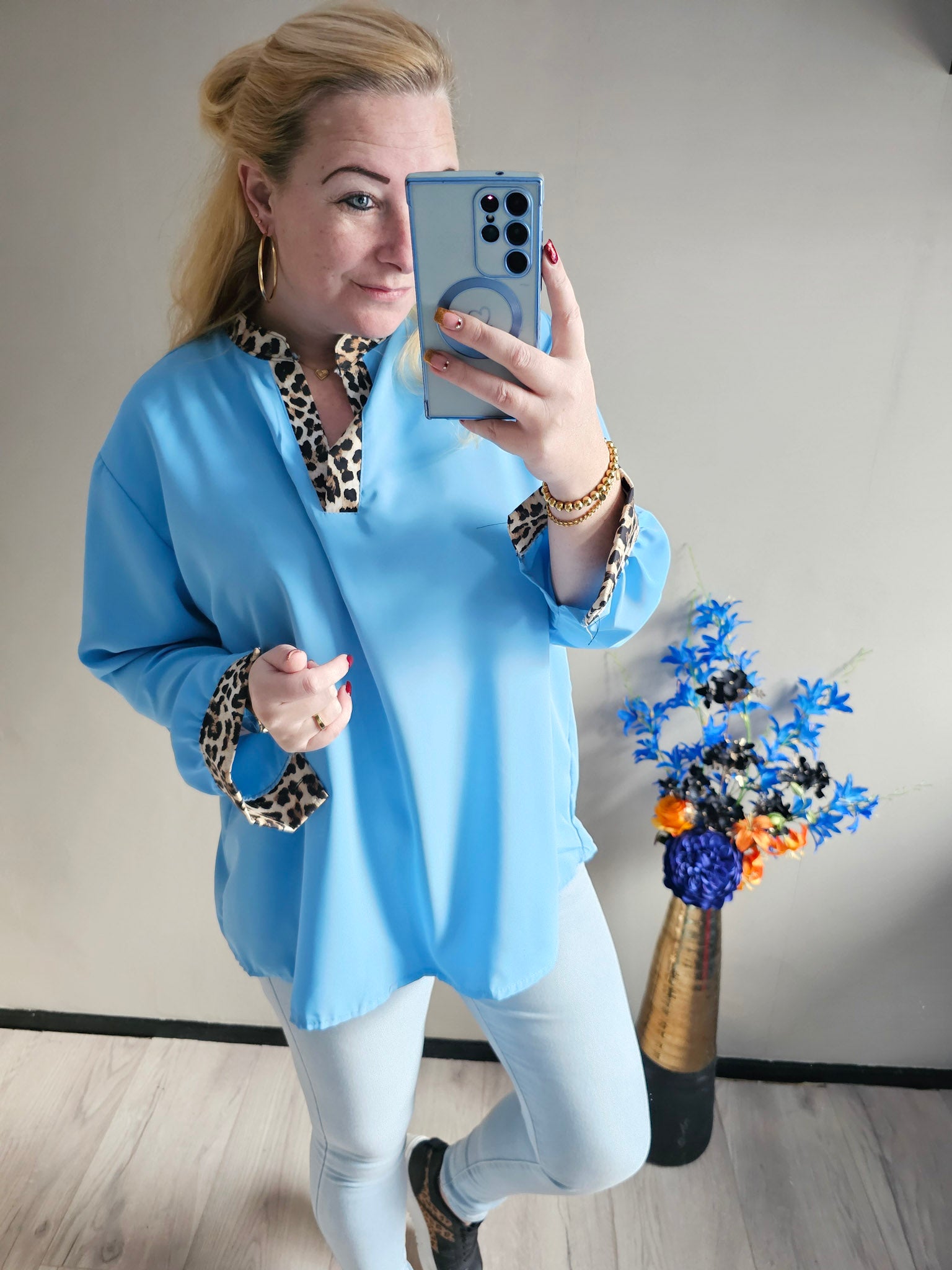 PANTER BLOUSE | LICHT BLAUW