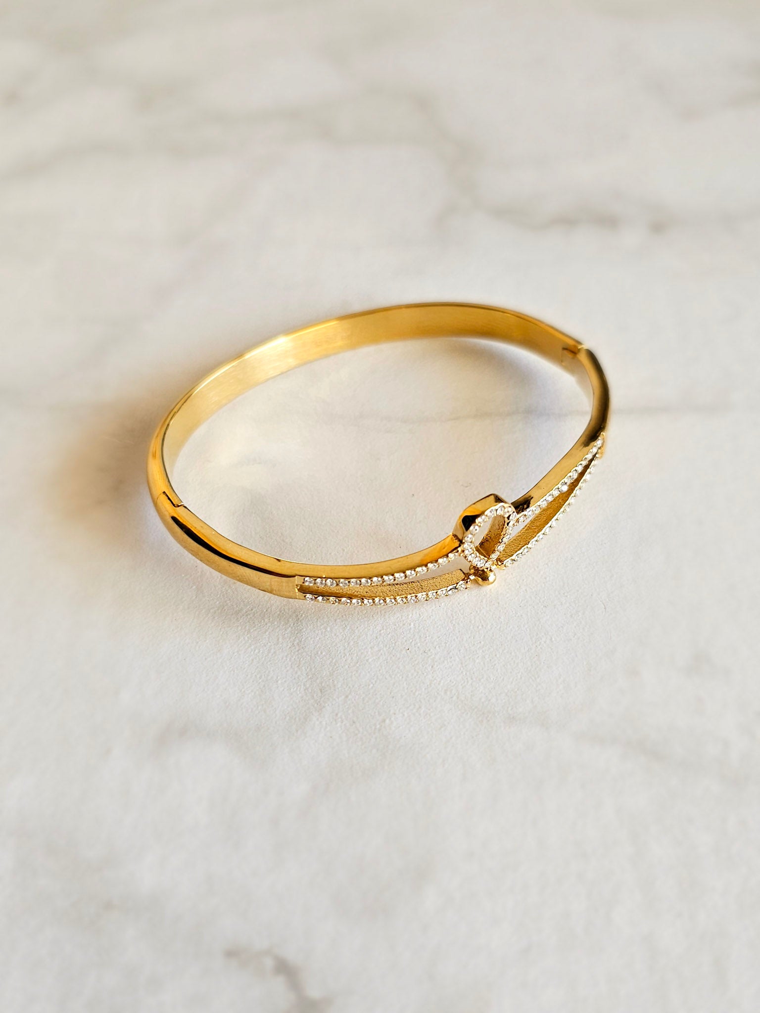 BANGLE BRACELET | GOUD