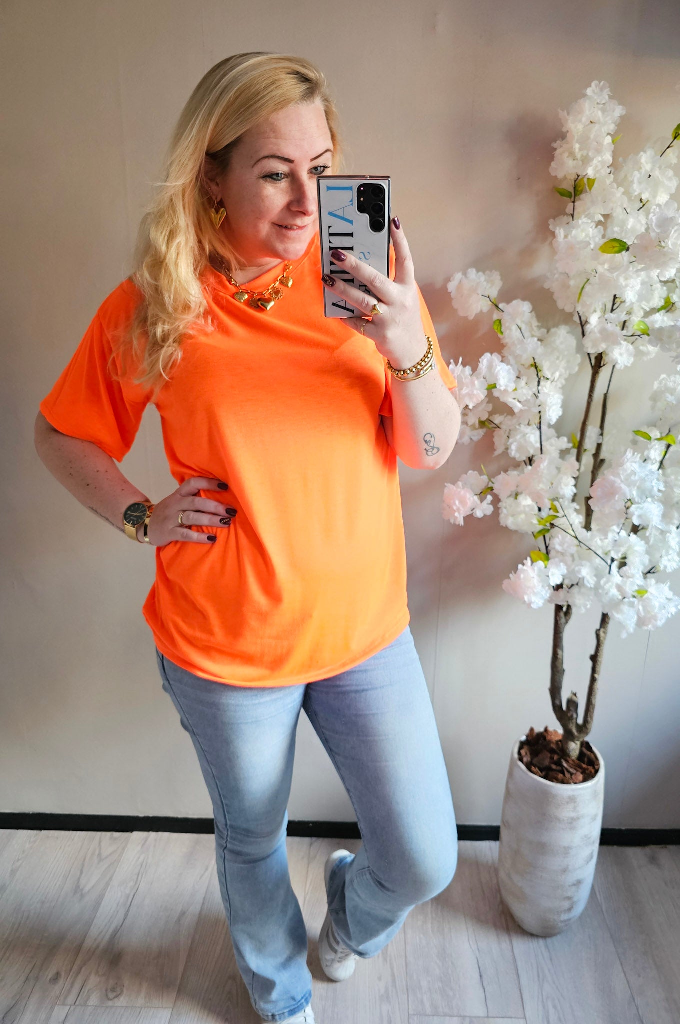 BASIC T-SHIRT | ORANJE