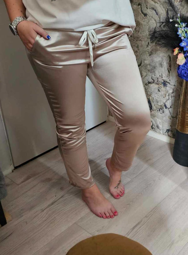 METALLIC JOGGER | GOUD