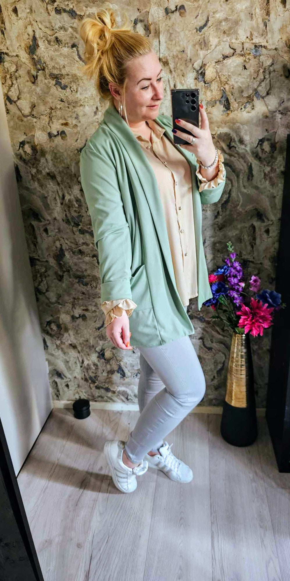 JENNA BLAZER | ZEE GROEN