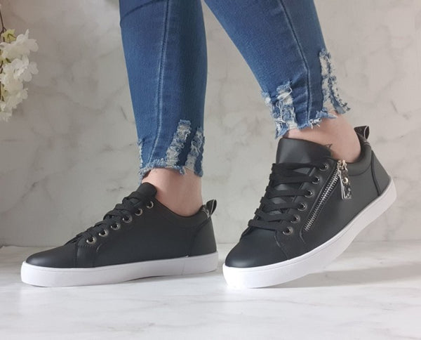 miley sneakers | zwart