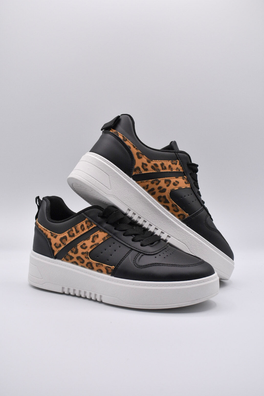 LEOPARD SNEAKERS | ZWART